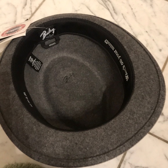 βοΈ Bailey Wynn Packable Fedora βοΈ - Picture 7 of 7